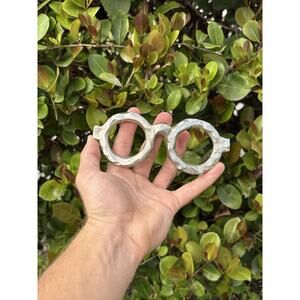 BEAUTIFUL ALUMINUM GLASSES FOR OPTOMETRIST OFFICE